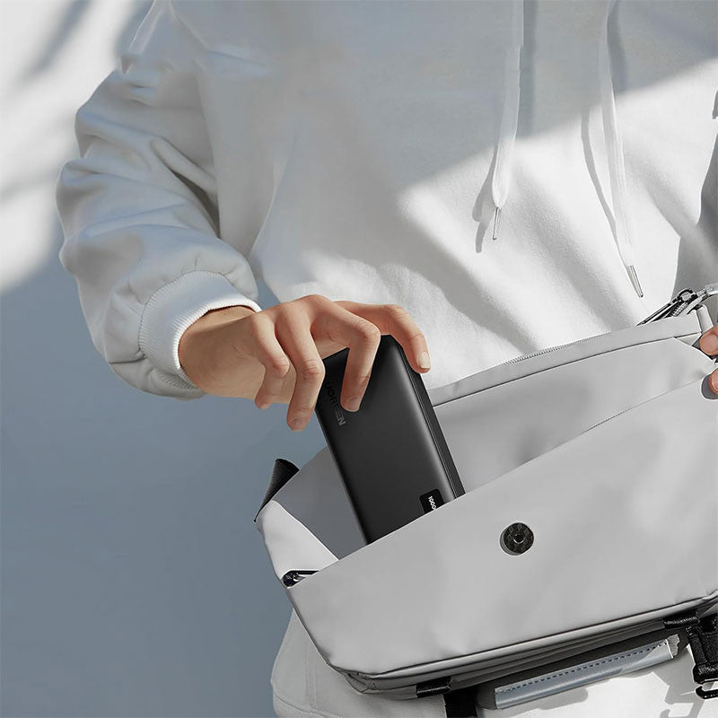 Baterie externa UGREEN Power Bank PB311, 10000mAh, incarcare bidirectionala rapida, 20W, Fast Charging Negru