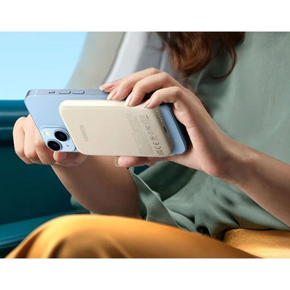 Baterie externa Wireless UGREEN Magnetic Power Bank PB561, 10000mAh, 20W, Incarcare bidirectionala, Atasare magnetica Beige