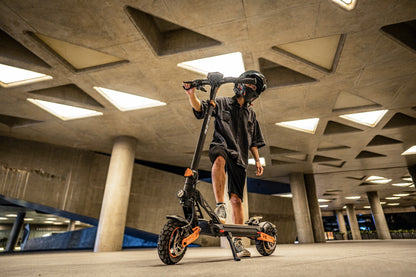 Trotineta electrica pliabila KUKIRIN G2 Max, autonomie max 80km, motor 1000W, acumulator 48V 20Ah