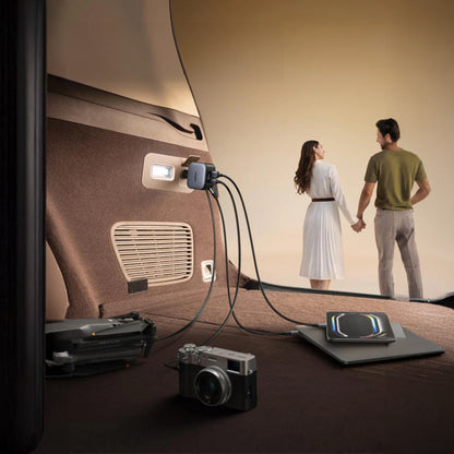 Incarcator auto rapid cu cablu retractabil UGREEN 145W Fast Car Charger EC604 USB-C/A